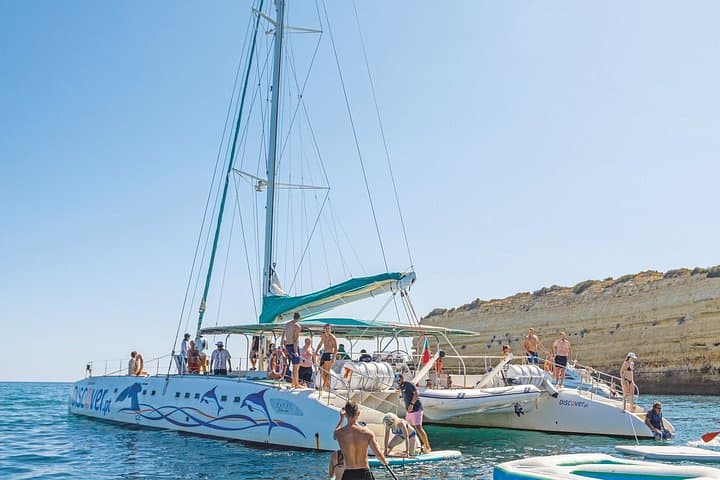 Portimao: Benagil Caves & Coastline - Catamaran