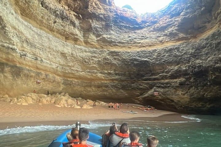 Portimão RIB Tour to the Caves of Benagil
