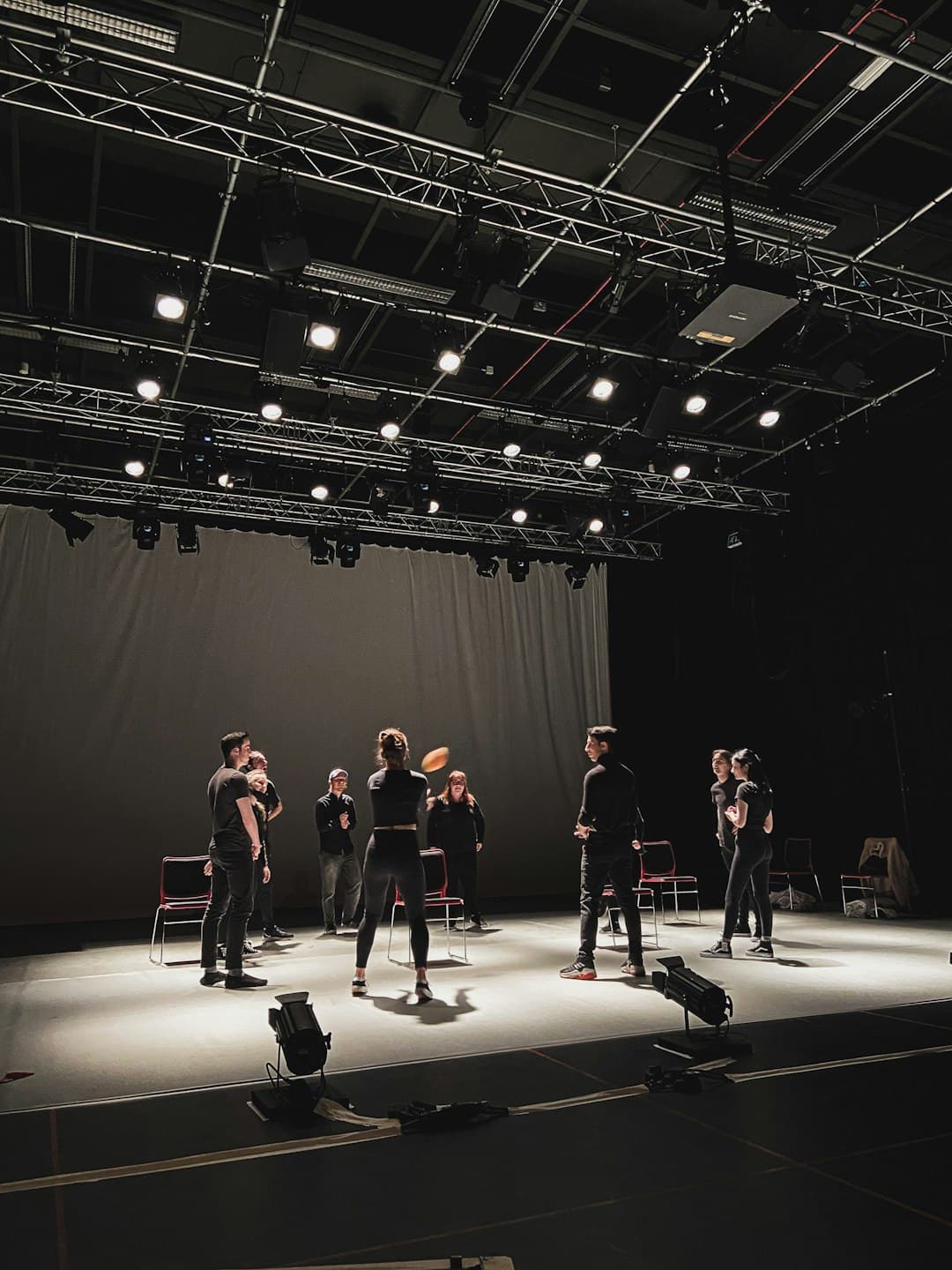 Performers rehearsing on stage during the Festival Dance Dance Dance at Teatro das Figuras in Faro, Algarve.