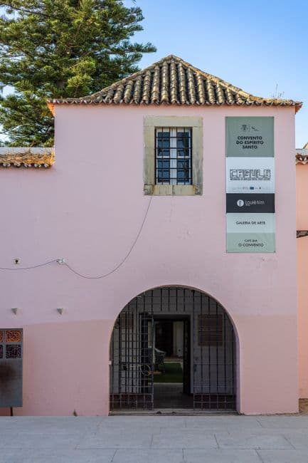 Convento do Espírito Santo exterior building facade in Loulé, Algarve, hosting art exhibitions and cultural events.