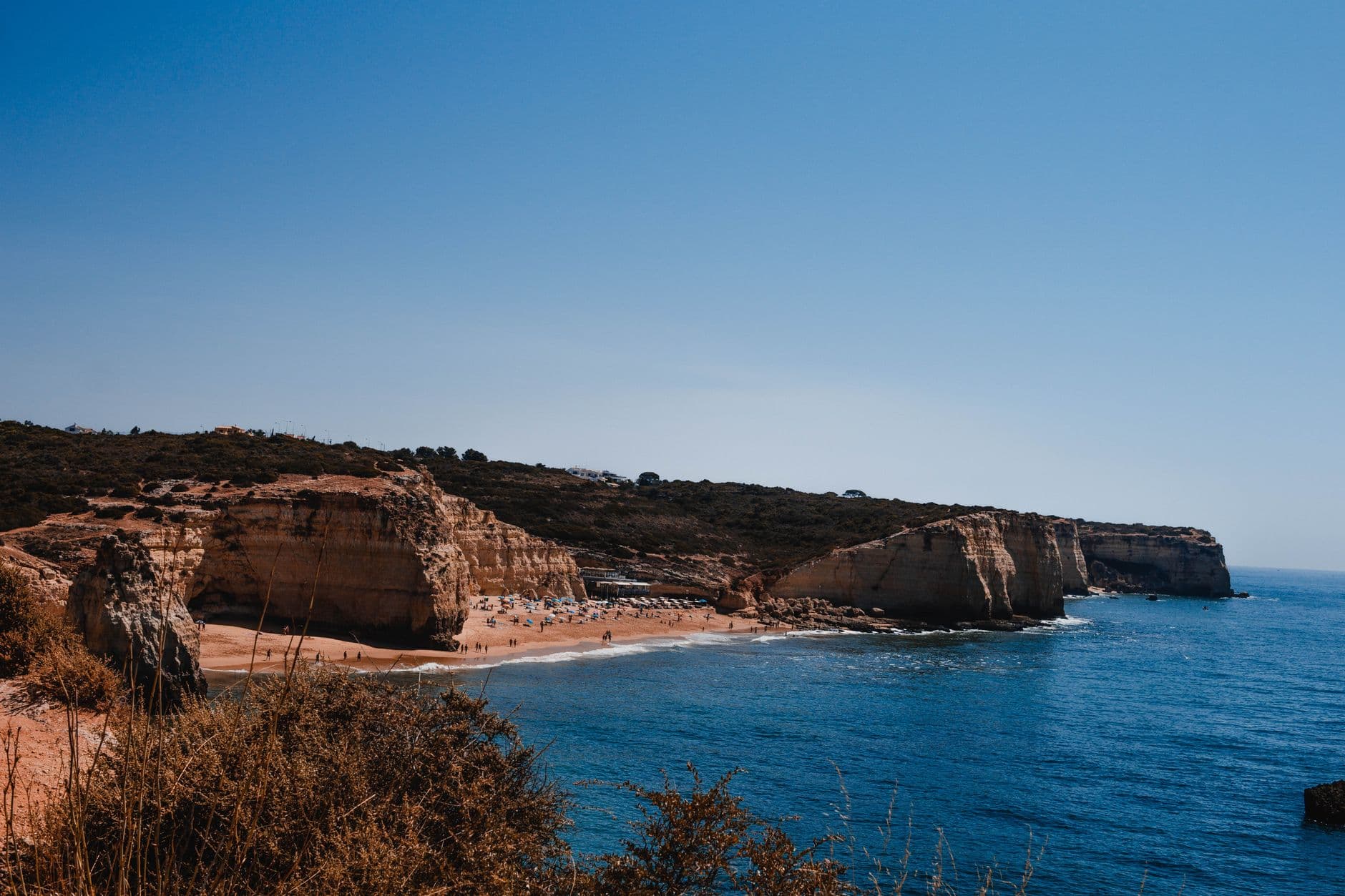 Last-Minute Algarve Holidays: Costs, Booking & What You Need